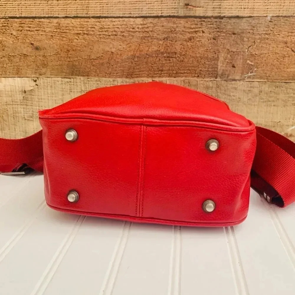 Patrick Cox Purse  - Picture 3 of 8